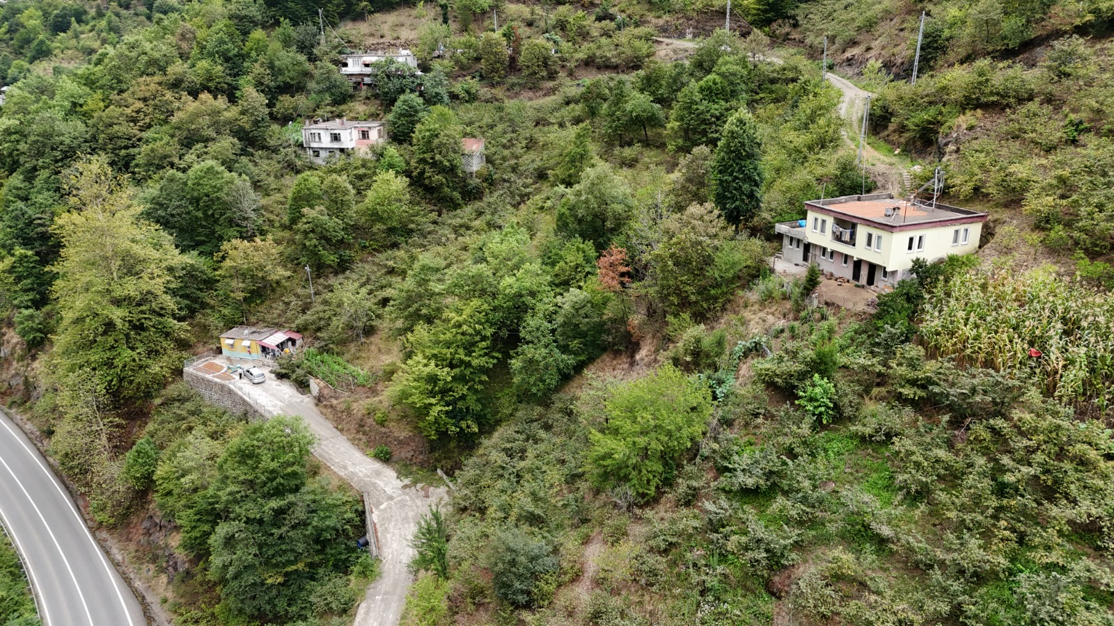 MABEL GAYRİMENKUL/ BEŞİKDÜZÜ/ KORKUTHAN 3.000 m2 MÜSTAKİL ARSA